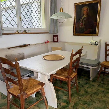 Casa Martina, 4,5-zimmerhaus By Holap Sa Brissago TI