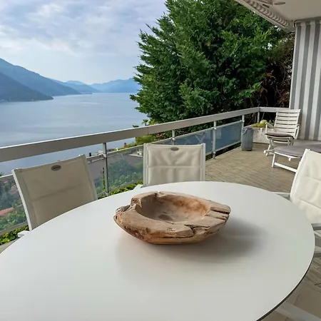 Casa Martina, 4,5-zimmerhaus By Holap Sa Brissago TI